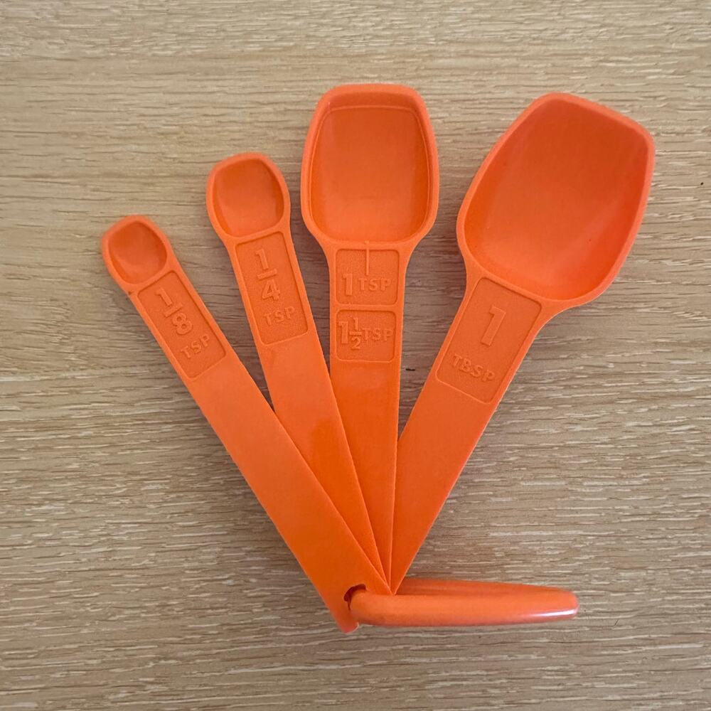 Vintage Tupperware Orange Measuring Spoons Set 1 1/2 1/4 1/8 TSP Retro Grandma